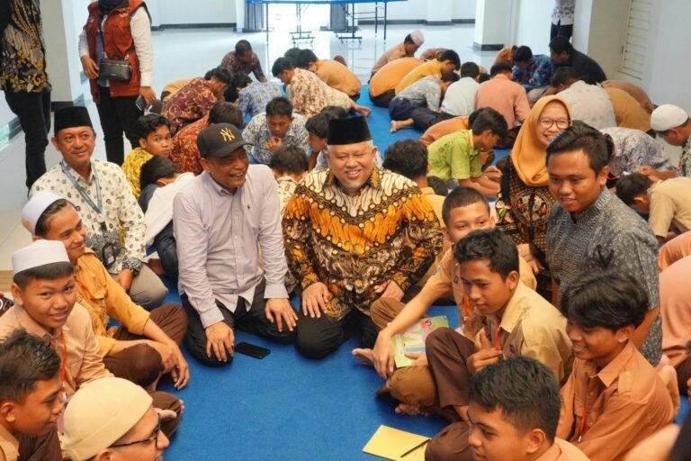 Komisi VIII Dukung Pendidikan Gratis bagi Warga Miskin Ekstrem
